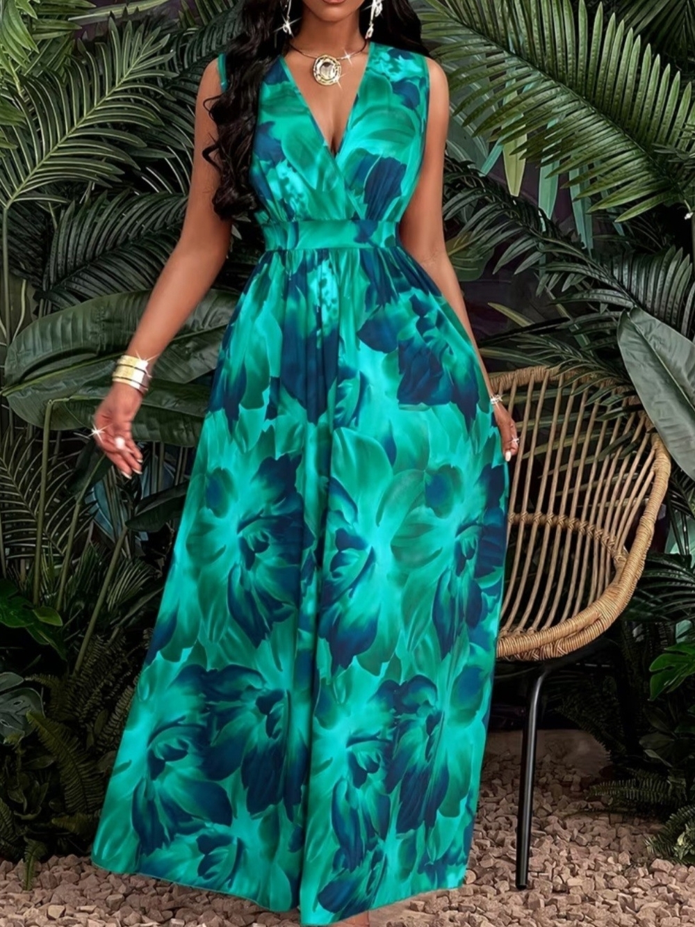 Elegant Teal Floral V-Neck Maxi Dress